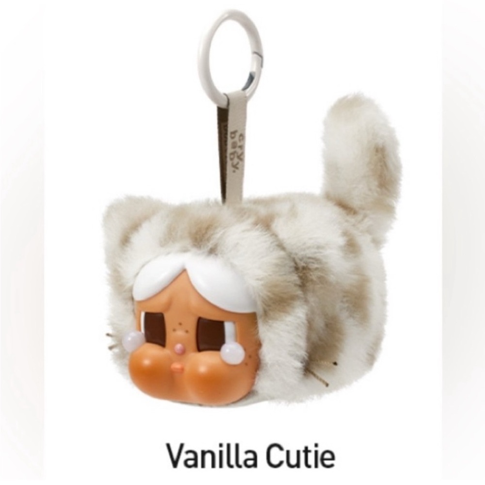 BRAND NEW CRYBABY Vanilla Cutie Keychain Plush